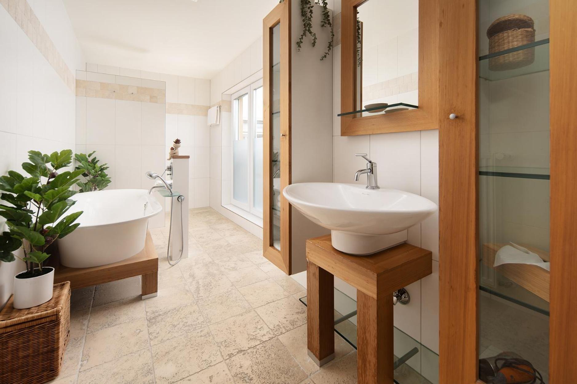Hotel Vier Jahreszeiten An Der Therme & Kliniken Bad Krozingen Naehe Freiburg & Schwarzwald Ideal Fuer Wellness Kur & Business Ausfluege 24H Check In- Wlan & Parken Gratis Экстерьер фото