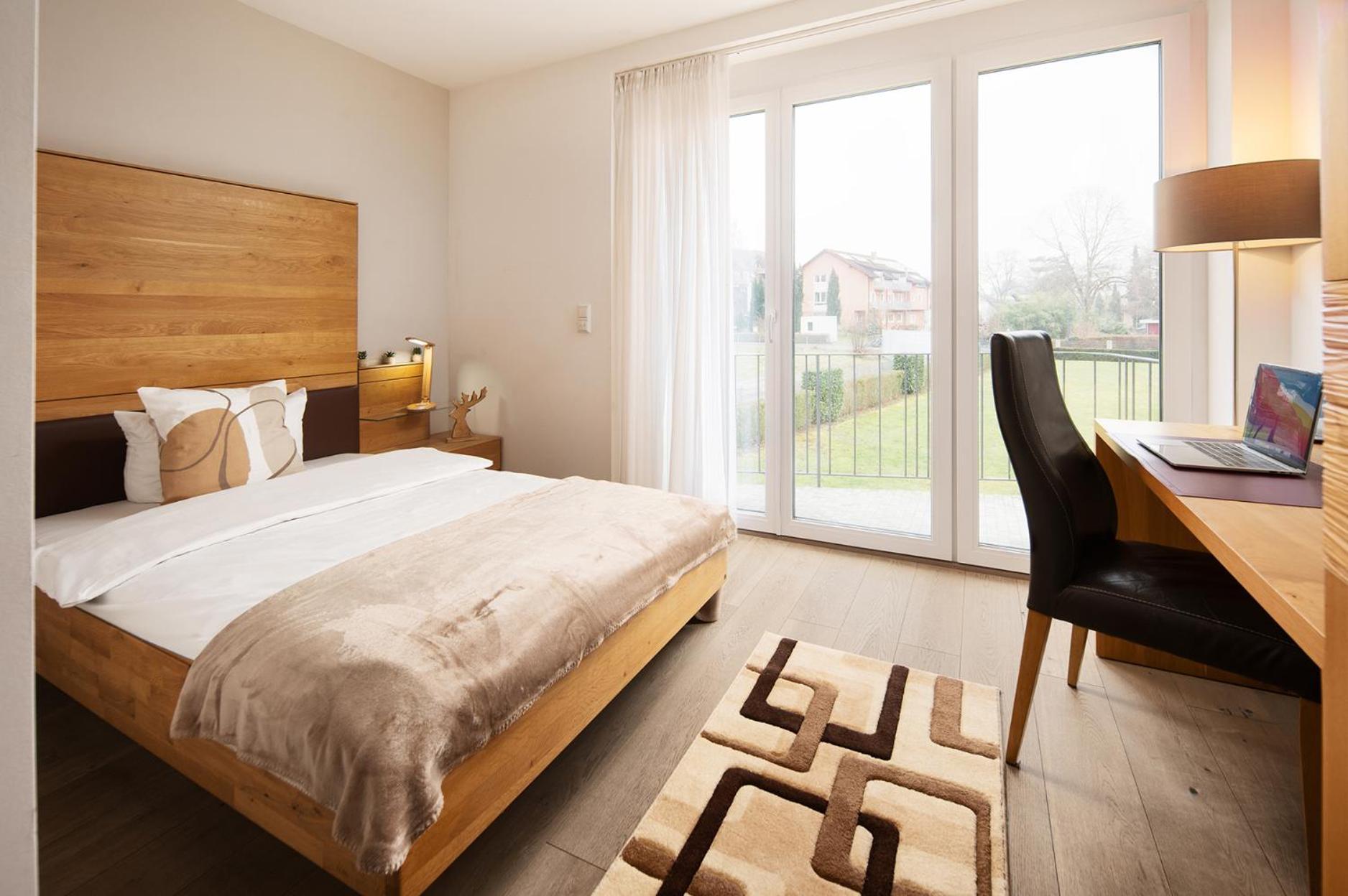 Hotel Vier Jahreszeiten An Der Therme & Kliniken Bad Krozingen Naehe Freiburg & Schwarzwald Ideal Fuer Wellness Kur & Business Ausfluege 24H Check In- Wlan & Parken Gratis Экстерьер фото