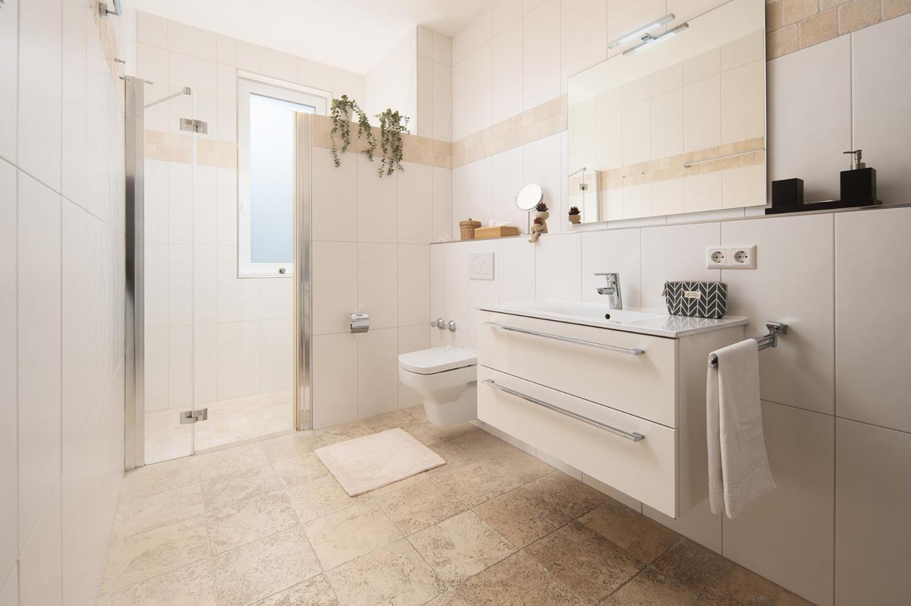 Hotel Vier Jahreszeiten An Der Therme & Kliniken Bad Krozingen Naehe Freiburg & Schwarzwald Ideal Fuer Wellness Kur & Business Ausfluege 24H Check In- Wlan & Parken Gratis Экстерьер фото