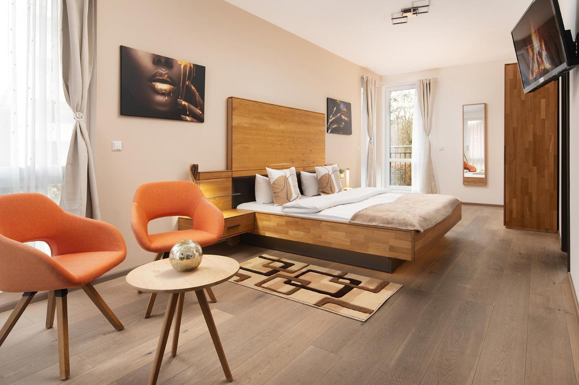 Hotel Vier Jahreszeiten An Der Therme & Kliniken Bad Krozingen Naehe Freiburg & Schwarzwald Ideal Fuer Wellness Kur & Business Ausfluege 24H Check In- Wlan & Parken Gratis Экстерьер фото
